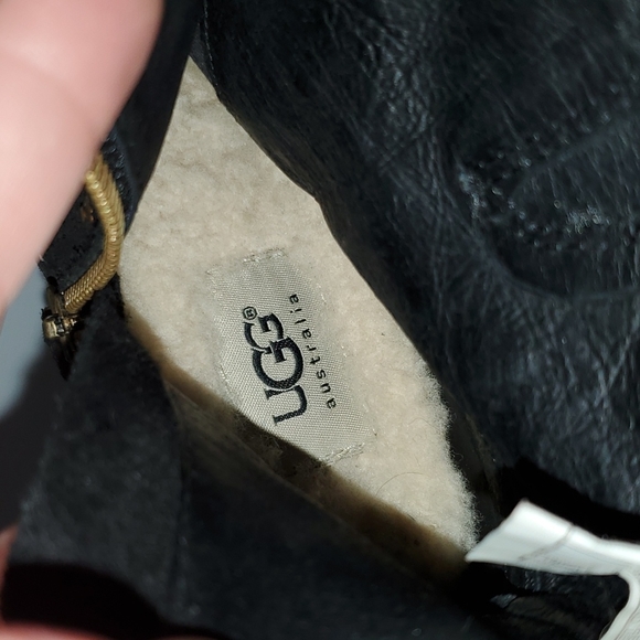 UGG suede moto boot, black, Sz 5, EUC - Picture 10 of 12